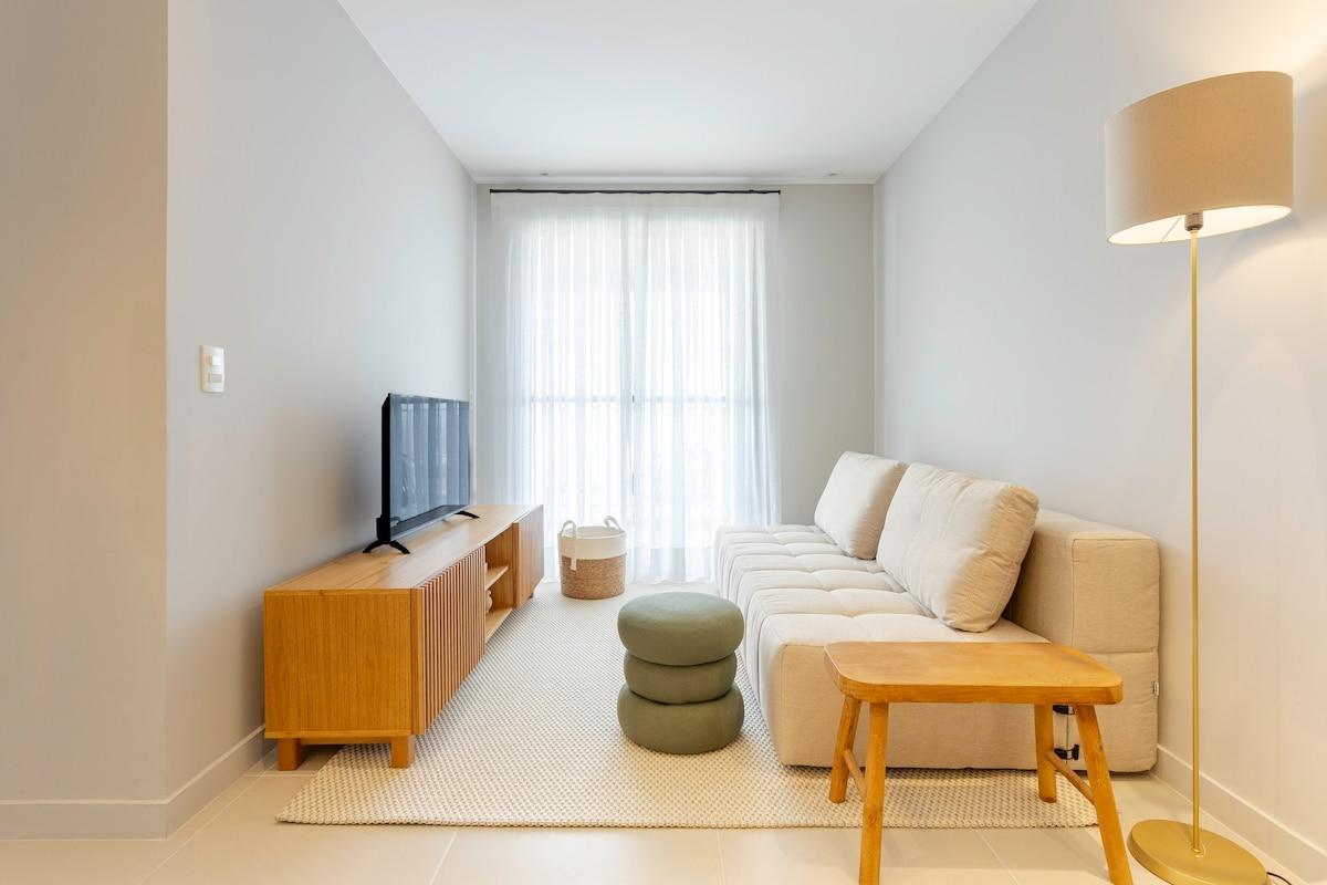 Apê de 2 Quartos com Suíte na Vila Mariana, Vaga e Academia