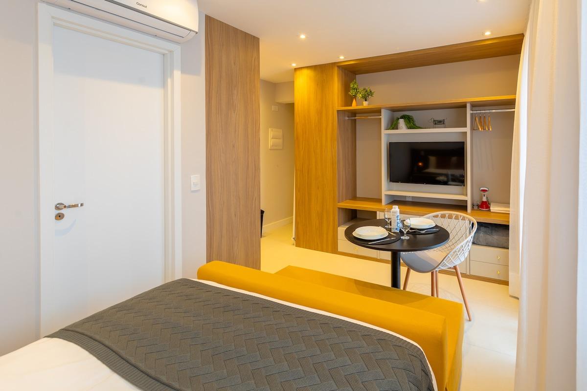 Apartamento com piscina e academia perto do metrô