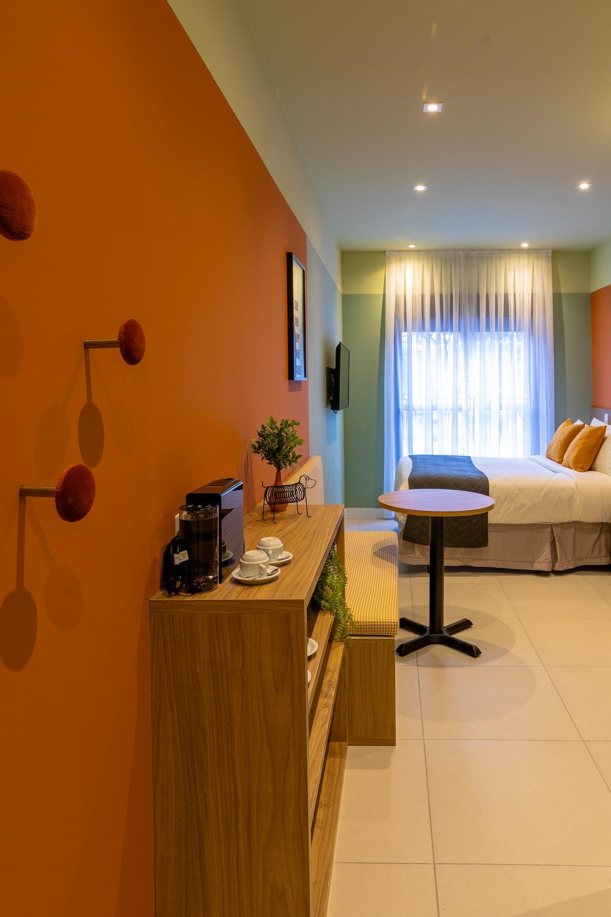 Campo Belo Studio for 2 with Pool and Gym