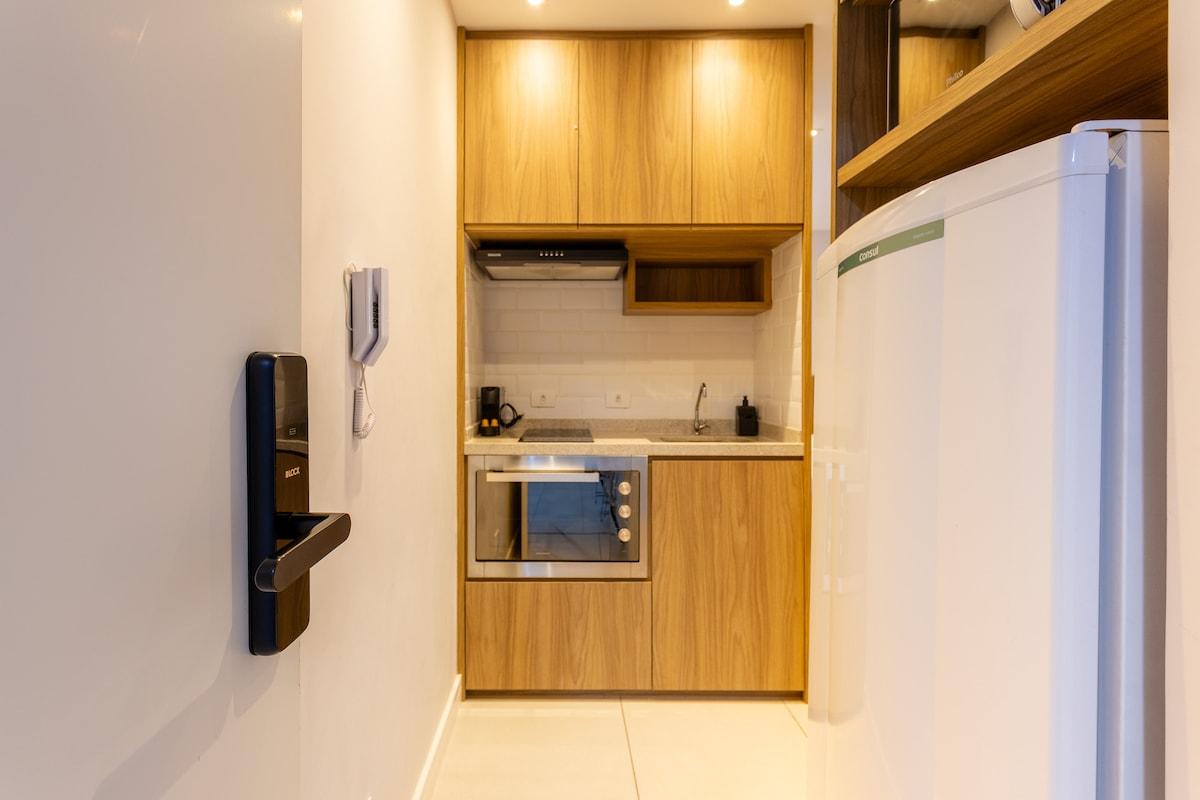 Apartamento no Campo Belo com piscina, academia e varanda