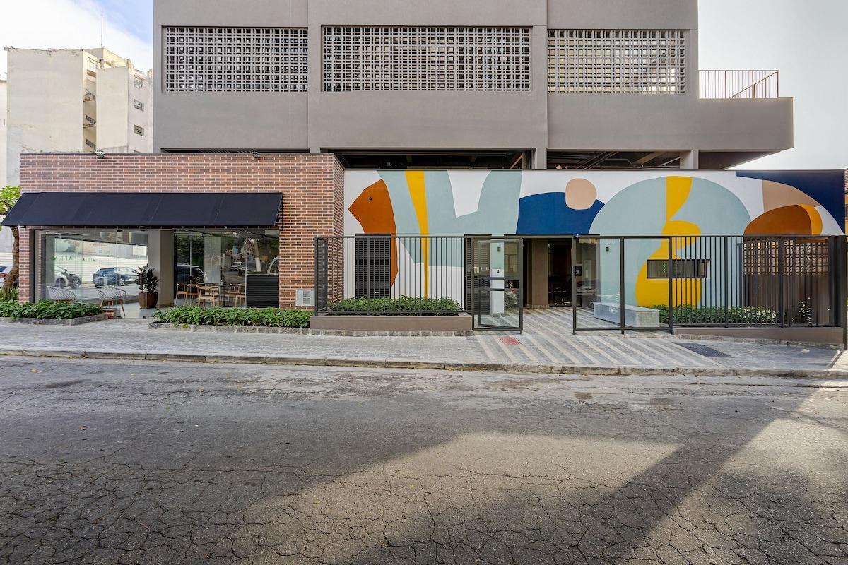 Apartamento de 2 Habitaciones en Vila Mariana con Cochera y Gimnasio