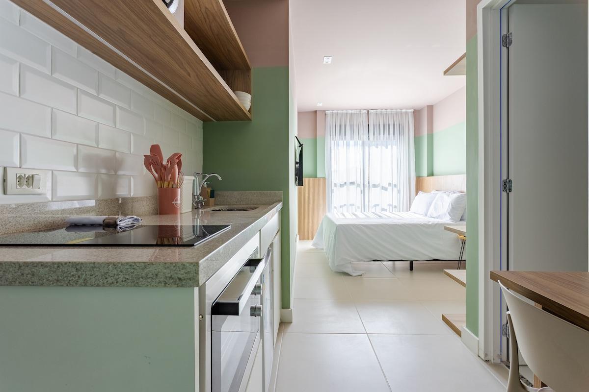 Apartment in Campo Belo with Pool, Gym, and Balcony