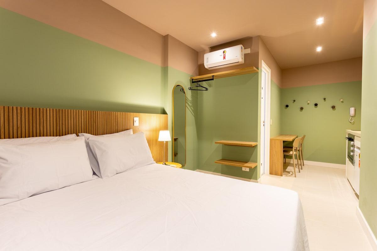 Apartment in Campo Belo with Pool, Gym, and Balcony