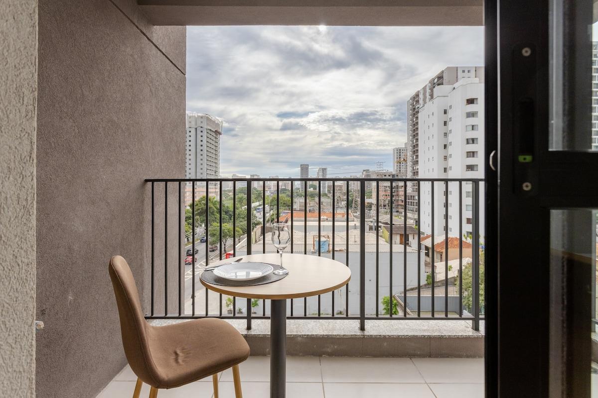 Apartamento en Campo Belo con Piscina, Gimnasio y Balcón