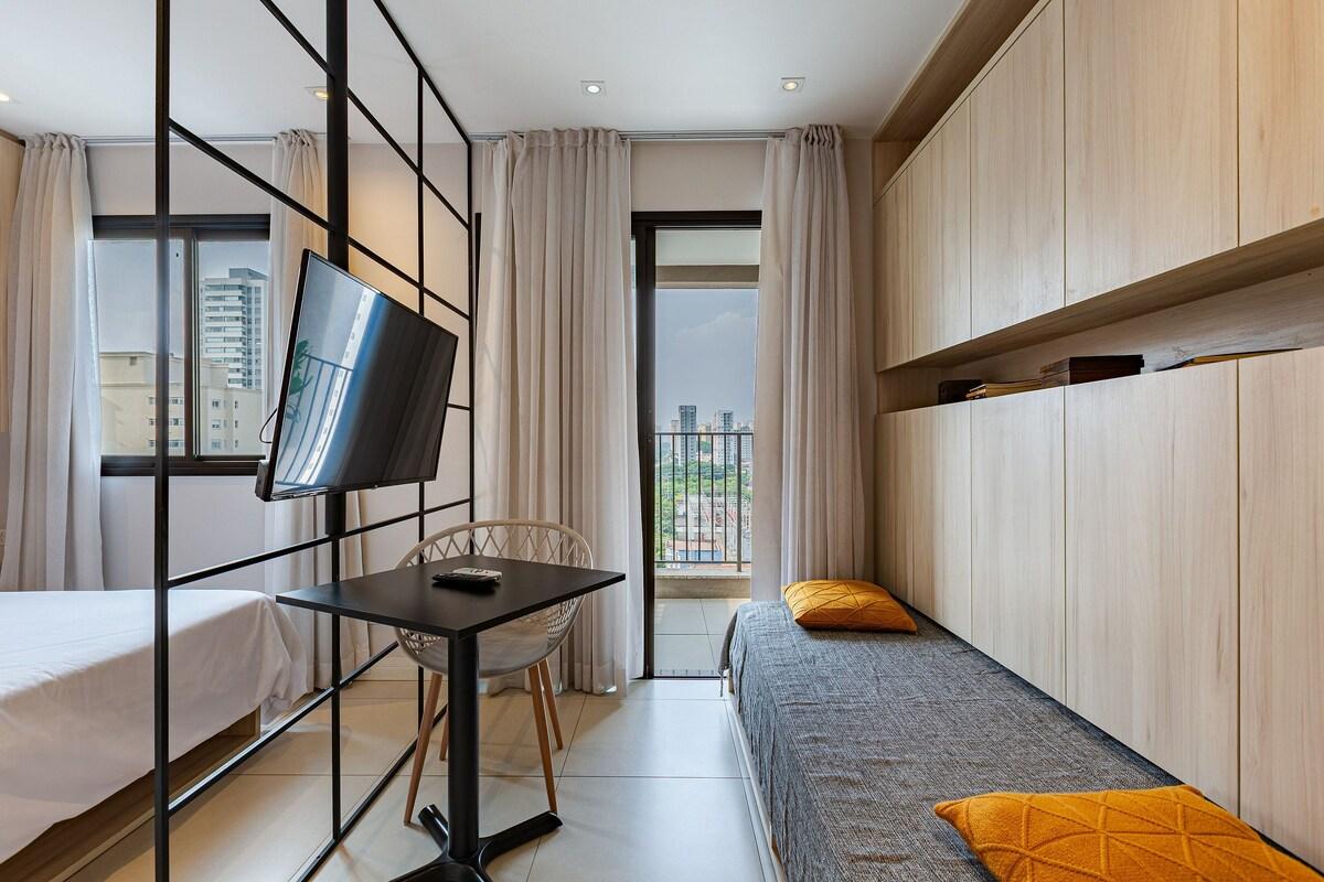 Apartamento para 4 Pessoas com Piscina e Academia perto do Metrô
