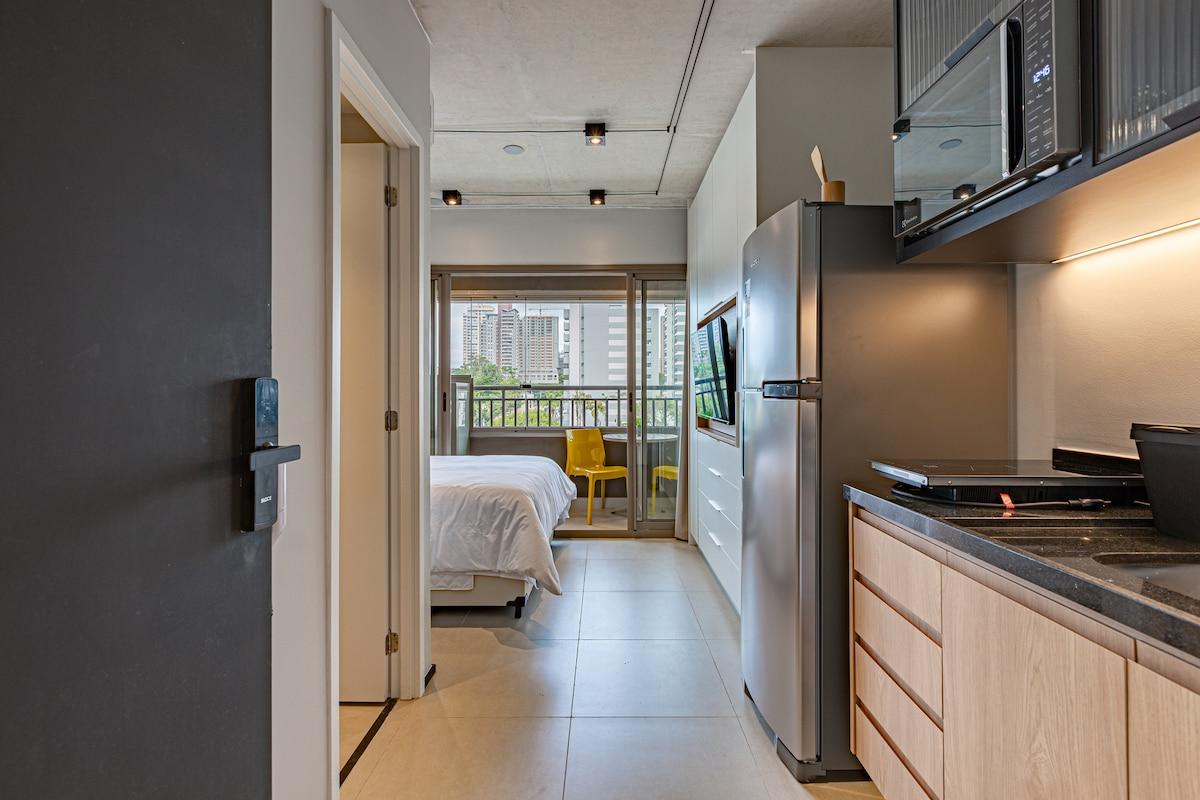 Fully Equipped Apartment in Brooklin, 200m from the Metro